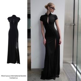 Italian Luxury Chinese Cheongsam Evening Dress Women Mandarin Collar Chest Cutout High Slit Floor-Length Socialite Banquet Events Designer Celebrity Dresses